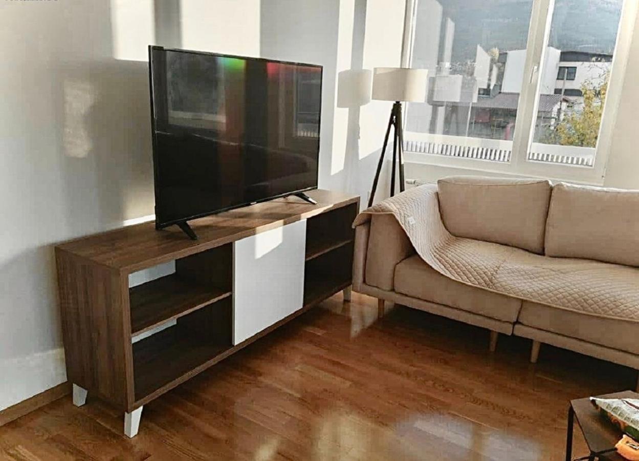 High-End Spacious Apartment Next To City Mall Skopie Exterior foto