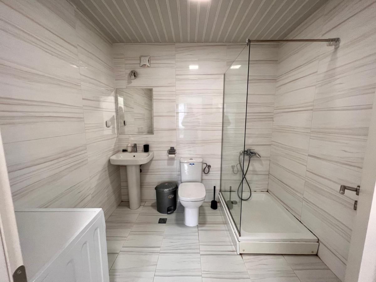 High-End Spacious Apartment Next To City Mall Skopie Exterior foto