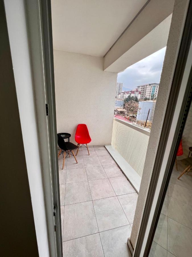 High-End Spacious Apartment Next To City Mall Skopie Exterior foto
