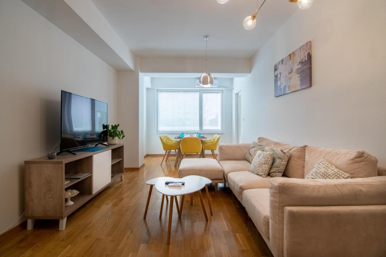 High-End Spacious Apartment Next To City Mall Skopie Exterior foto